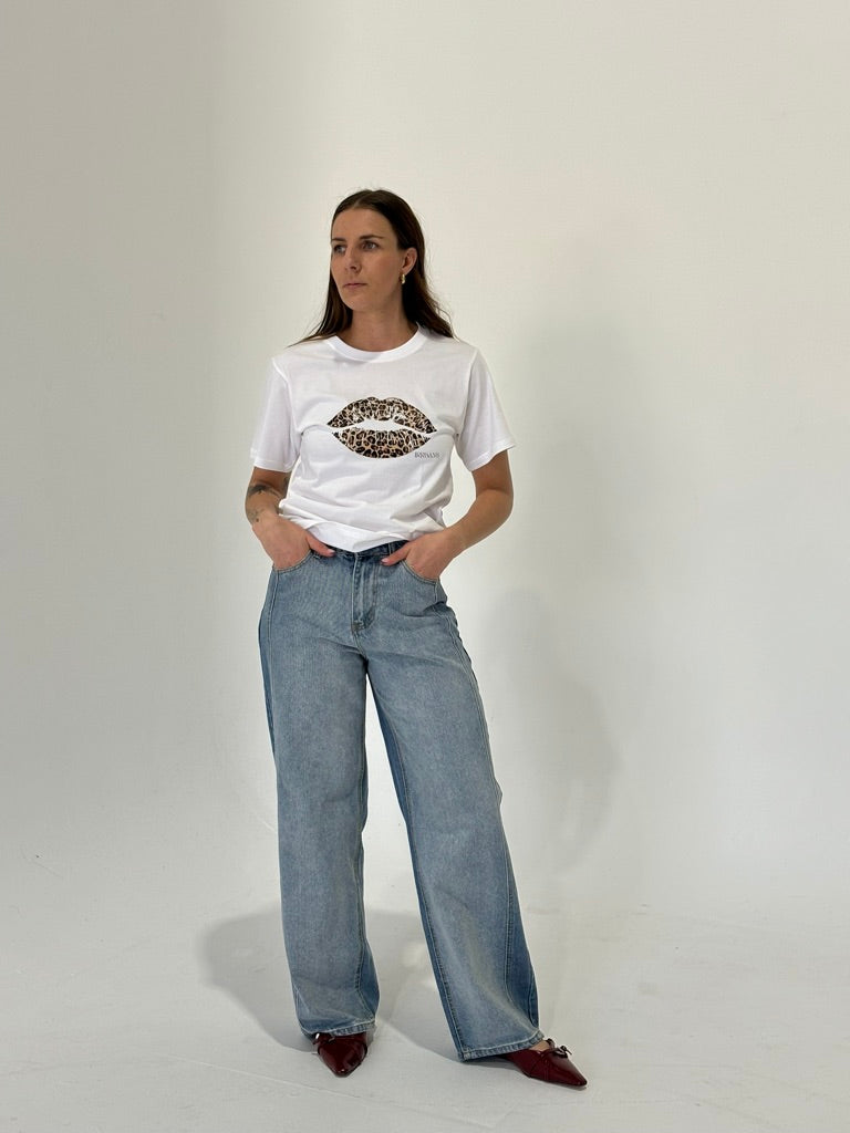 Chasing Kisses Classic T-Shirt