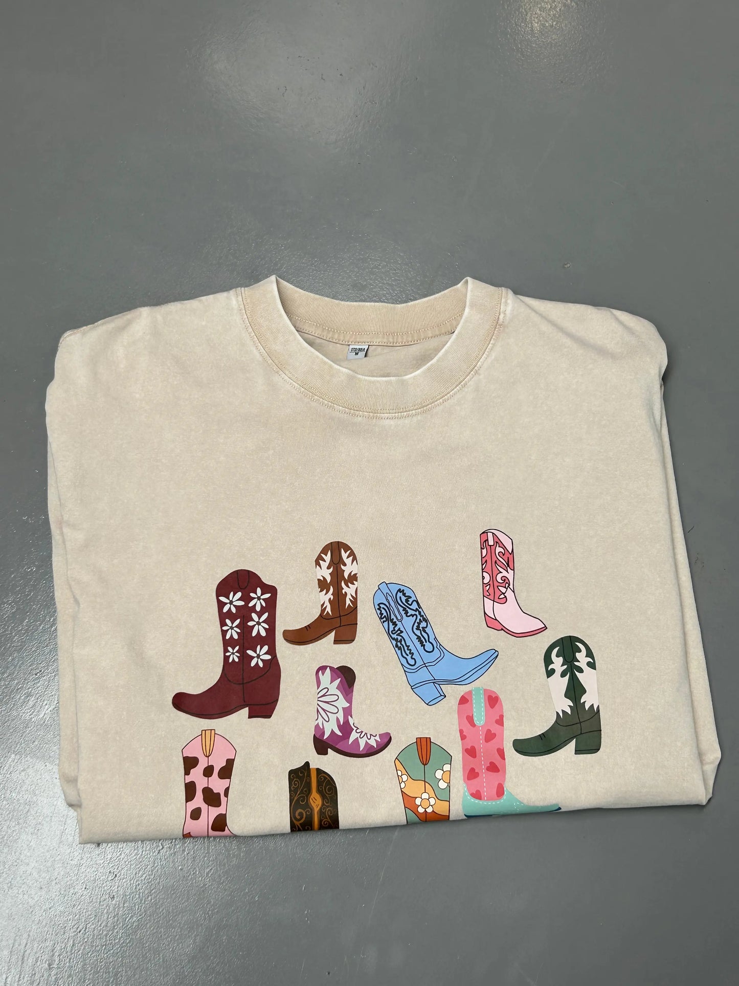Sassy Boots Oversized T-shirt IRRGANG